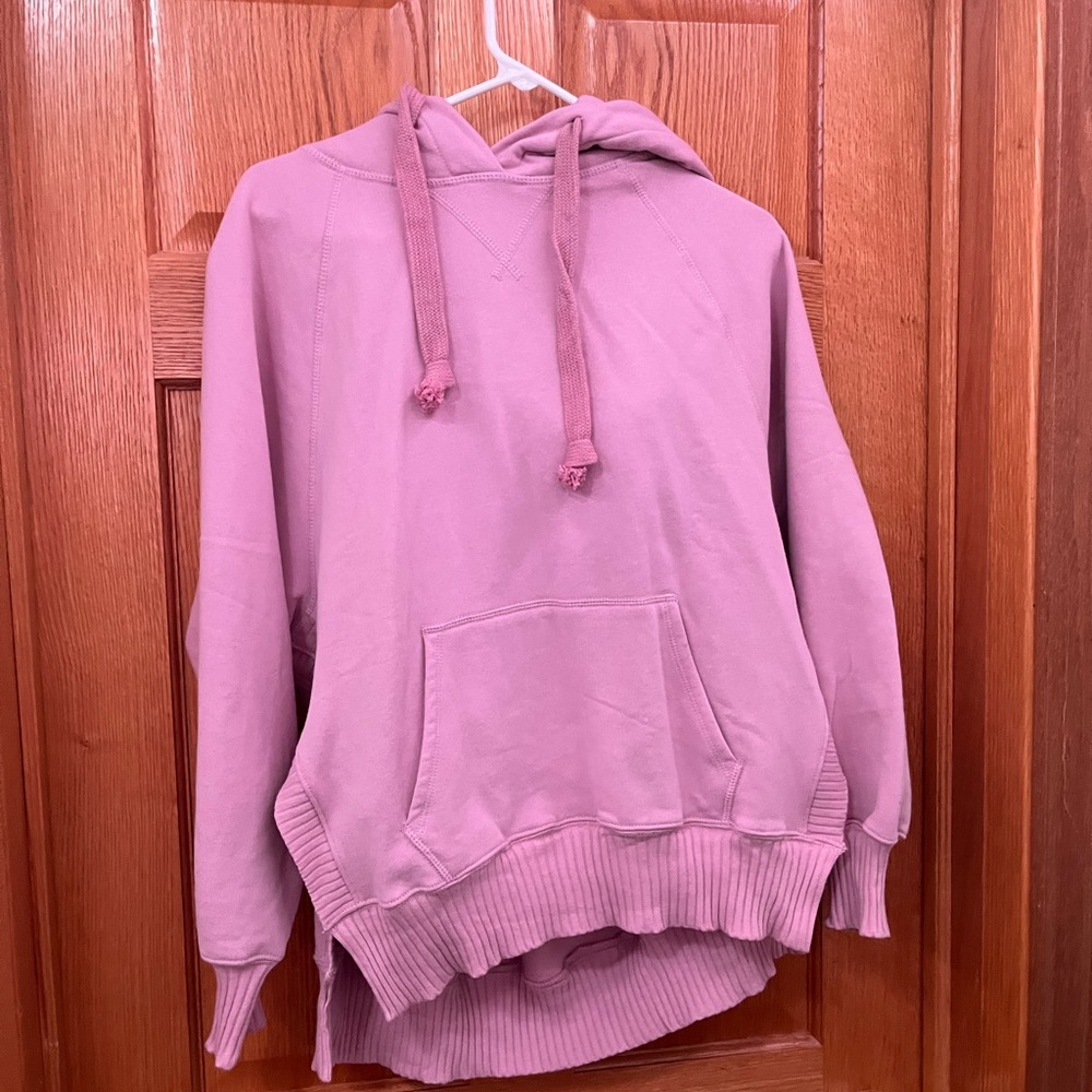 Never worn - American eagle- smoke free home
